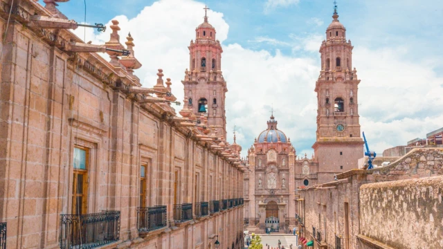 Cathédrale de Morelia Mexique que faire visite Mexico tourisme 