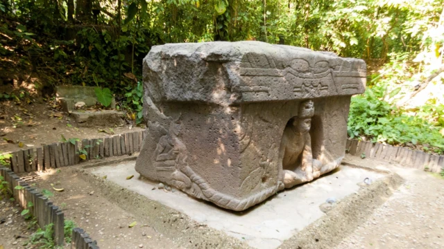 Altar Olmeque