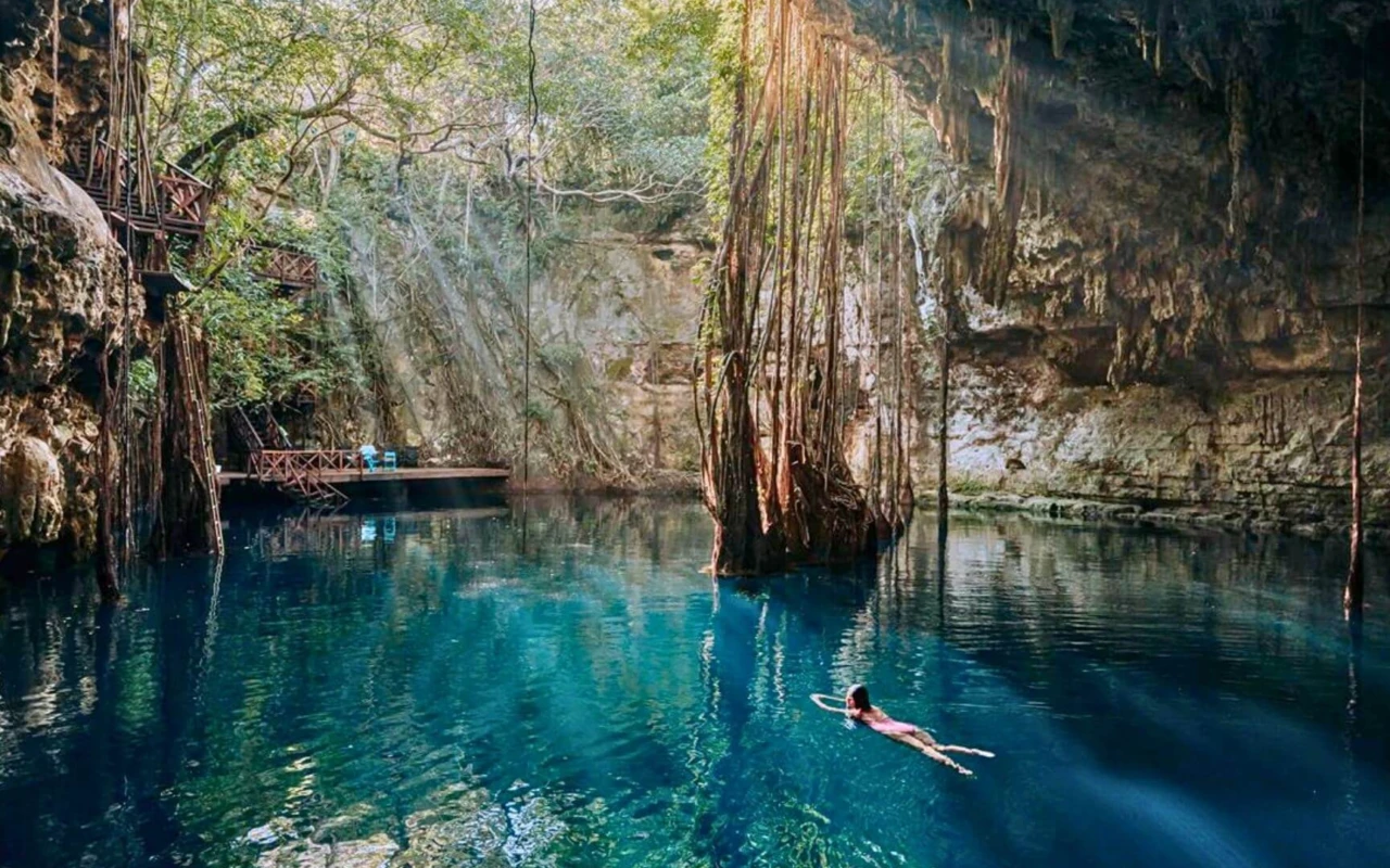 cenote San Juan - Yucatan